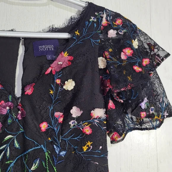 Marchesa Notte V Neck 3D Floral Tulle Cocktail Dress size 0